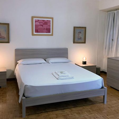 Fiordiluna, Nel Cuore Di Brescia Hotel Exterior foto