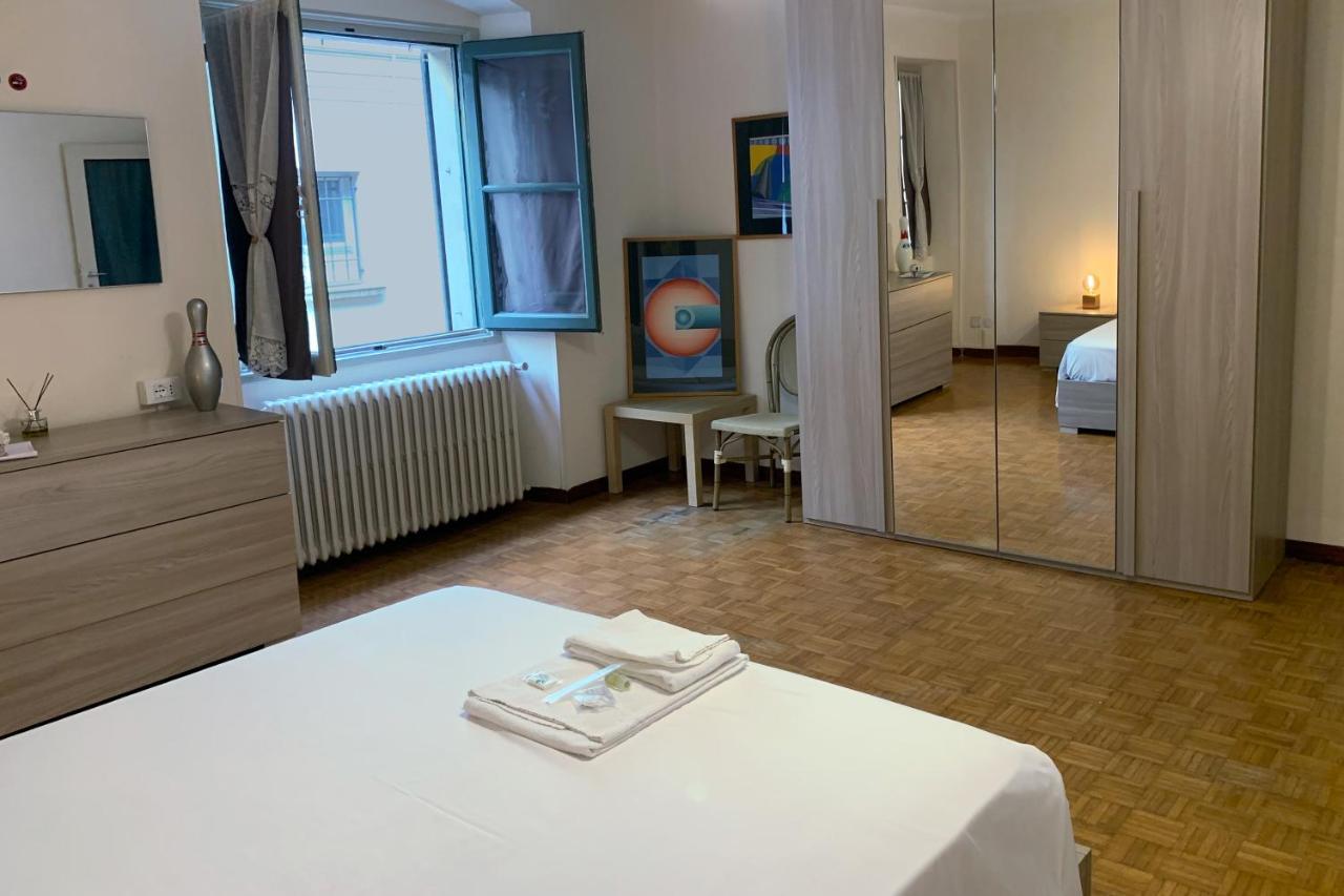 Fiordiluna, Nel Cuore Di Brescia Hotel Exterior foto
